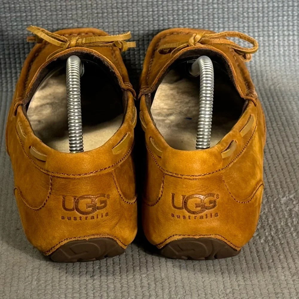 UGG Men's Chester‎ Driving Loafers Slip On Shoes Size 9